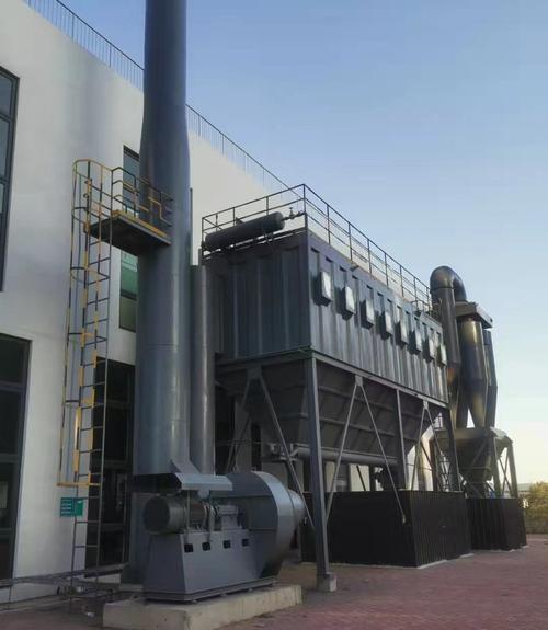 電爐布袋除塵器:守護(hù)藍(lán)天白云的守護(hù)者